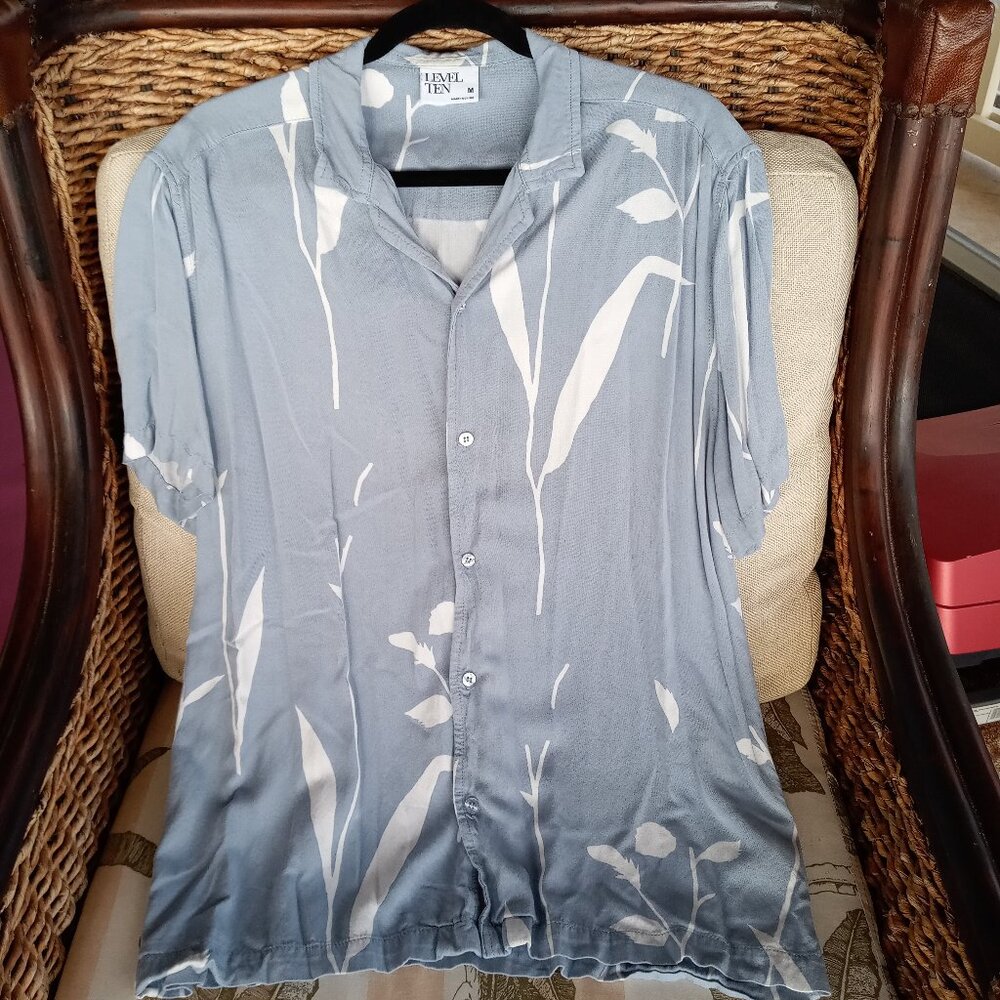 Men's Short-Sleeve Button-Down